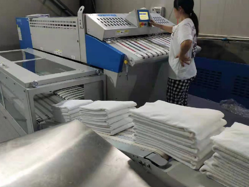 榆社巾类折叠机-02